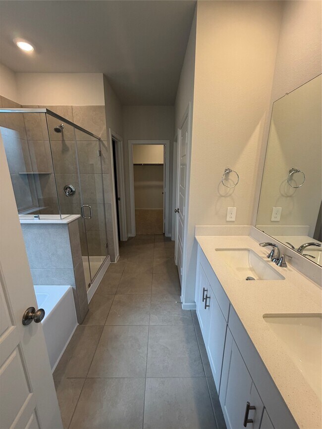 2127 Ranch Hill Dr