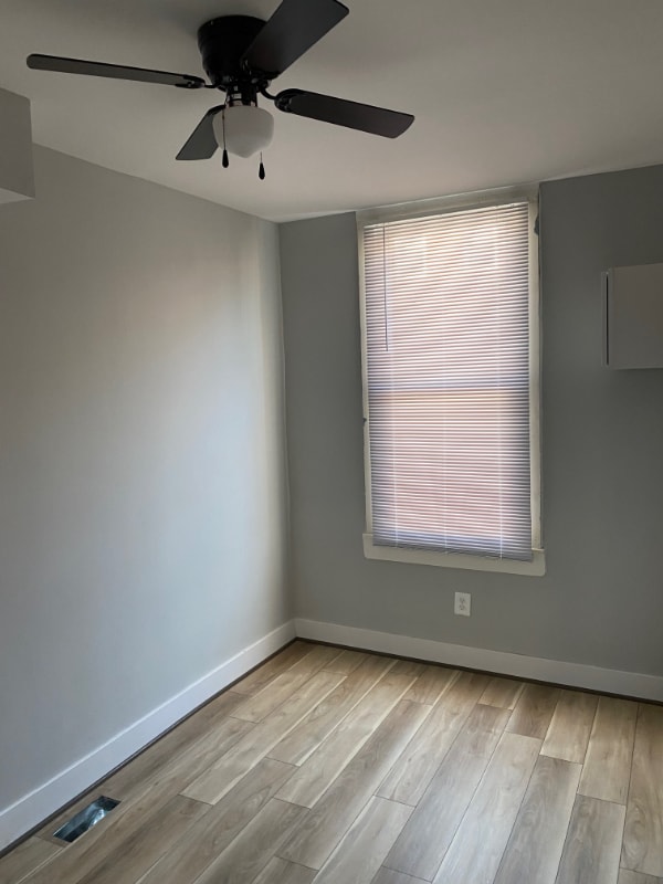 Photo - 1255 Sargeant St