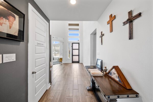 Photo - 5025 Steady Breeze Dr