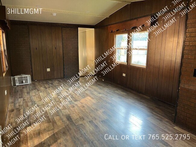 Photo - 109 Firefly Ln