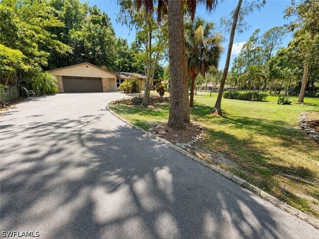 Photo - 4980 Coral Wood Dr