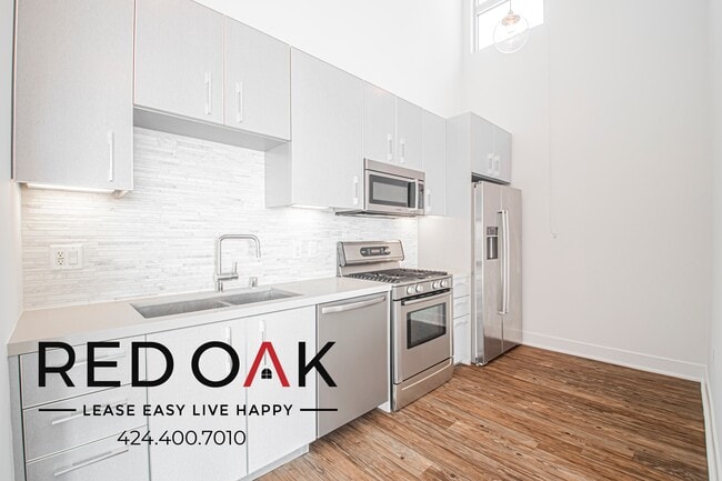 Photo - 1168 S Barrington Ave Unit 613