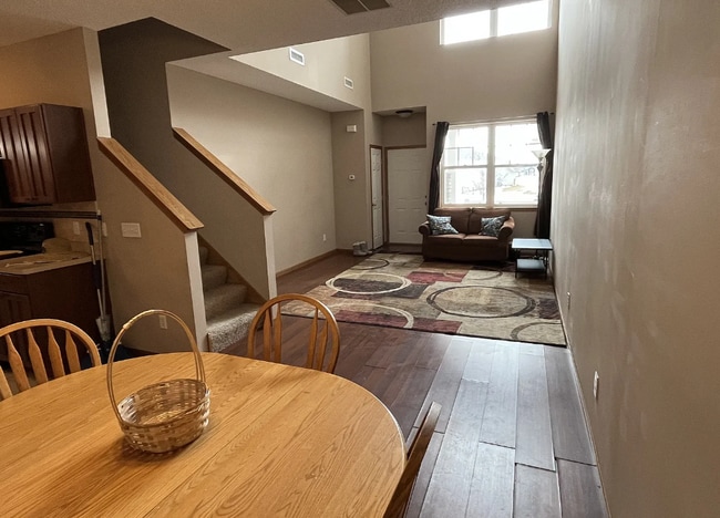 Photo - 5323 173rd St W