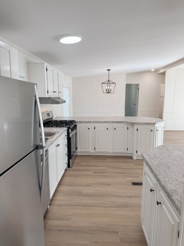 Photo - 512 Rock Creek Rd