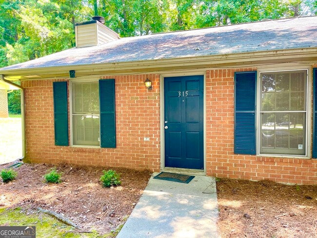 Photo - 315 Chase Dr Townhome