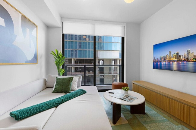 Photo - 601 N Miami Ave Unit ID1380769P