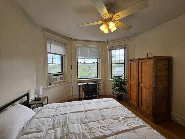 Photo - 355 Chestnut Hill Ave Unit ID1364247P