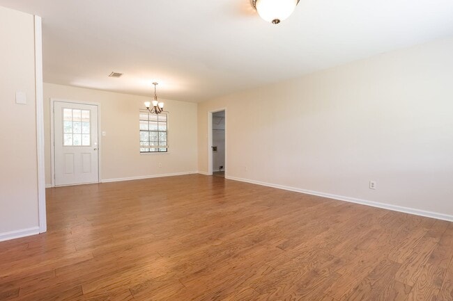 Photo - 3 BR 2 bath home in Troy