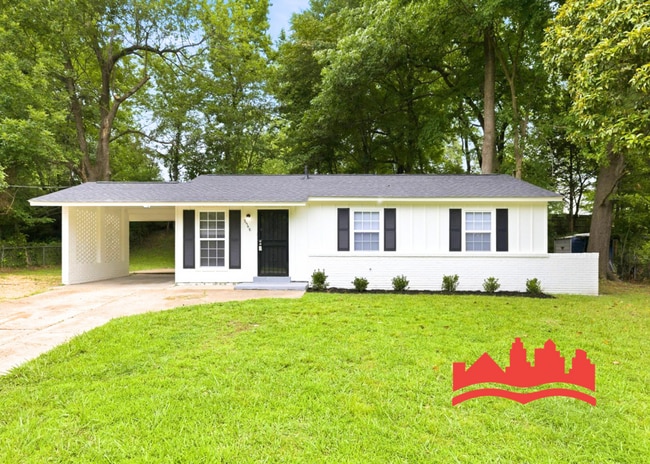 Photo - 2348 Millbrook Ave