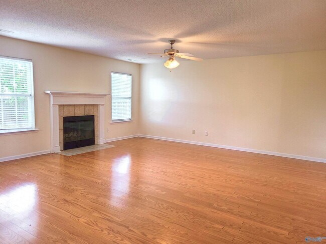 Photo - 247 Brockton Dr