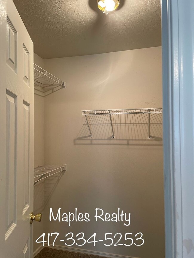 Photo - 3 Bedroom, 2 1/2 Bathroom Patio Home in Wo...