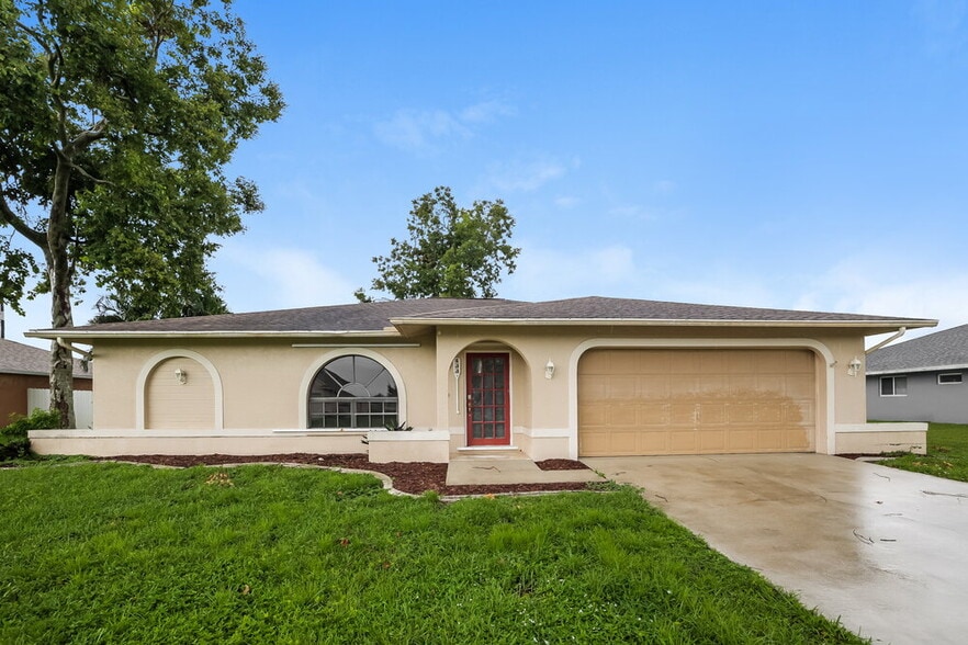 433 SE 13th Pl