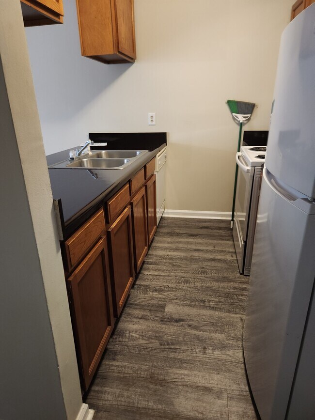 920 Shull St Townhome Townhome Rental in West Columbia SC