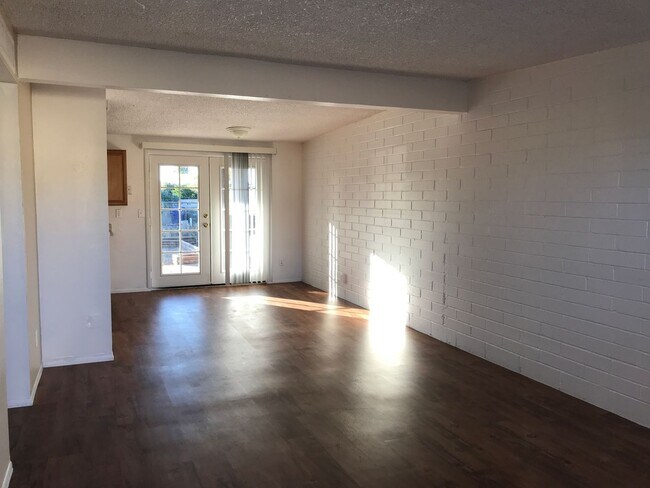Photo - Conveniently Located 3Bdm 2Ba Townhome!