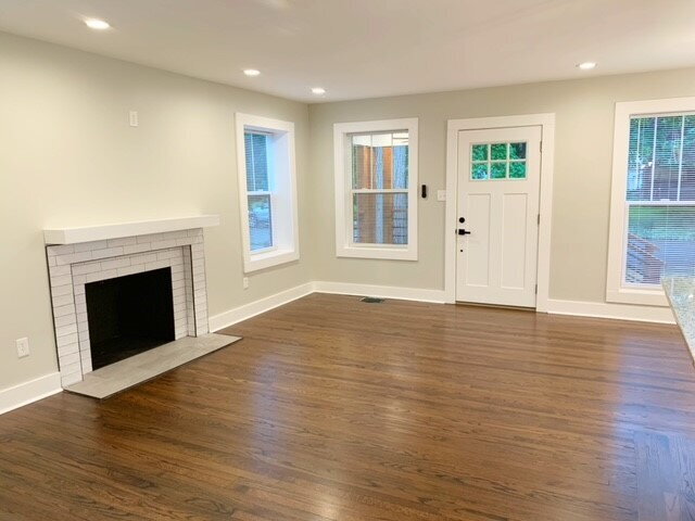 BUTLER UNIVERSITY 4BR/4BA PROFESSIONALLY REMODLELED!!   PERFECT FOR 4 ROOMATES!