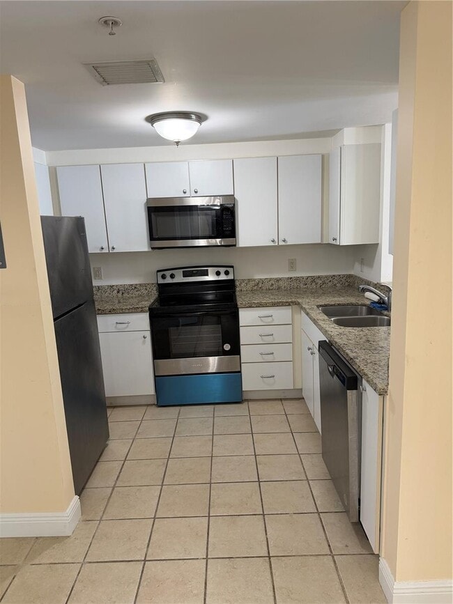 Photo - 1250 S Miami Ave Unidad 2750