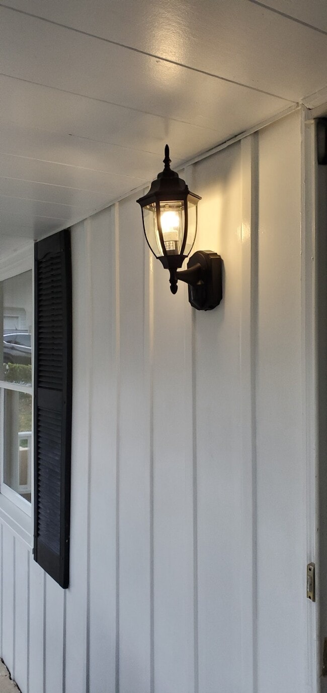 Photo - 10534 William Tell Ln