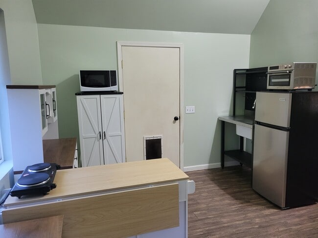 Photo - 26801 Columbia Way