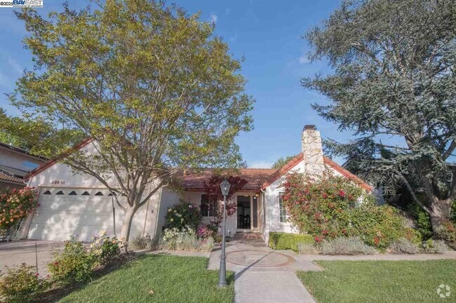 Building Photo - 39610 Benavente Ave Rental