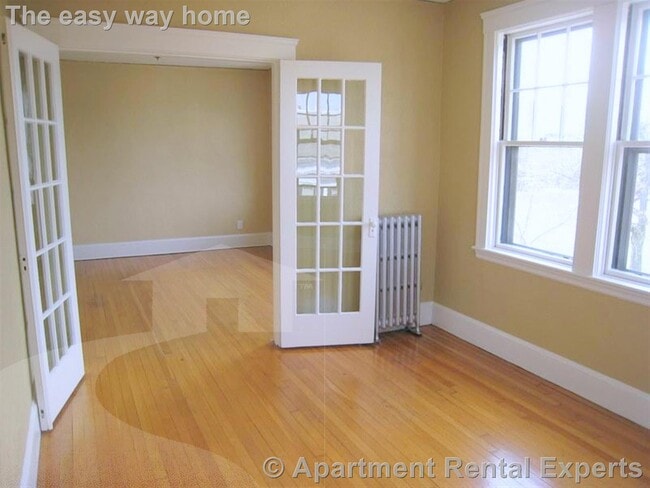 Photo - 172 Norfolk St Unit 2