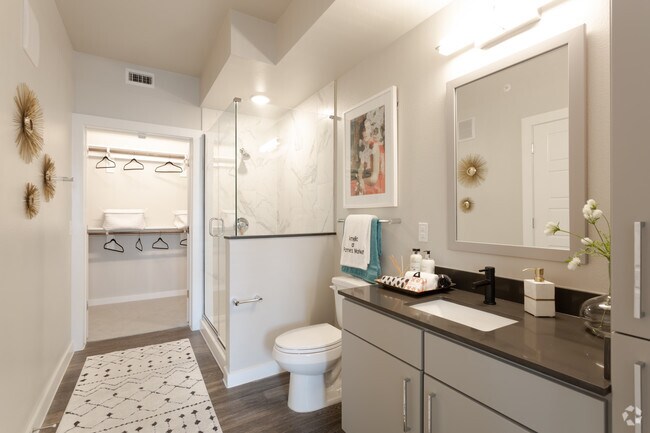 1HAB,1BA - 688SF - A2 - BAÑO - Amelia Farmers Market