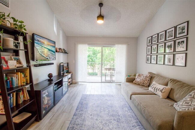 Photo - 12172 Saint Andrews Plz Unit 307