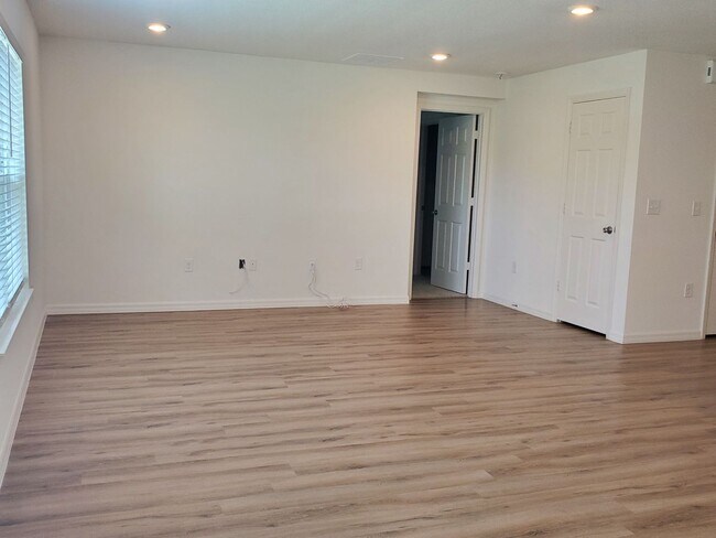 Photo - Beautiful Sawgrass Bay Home!