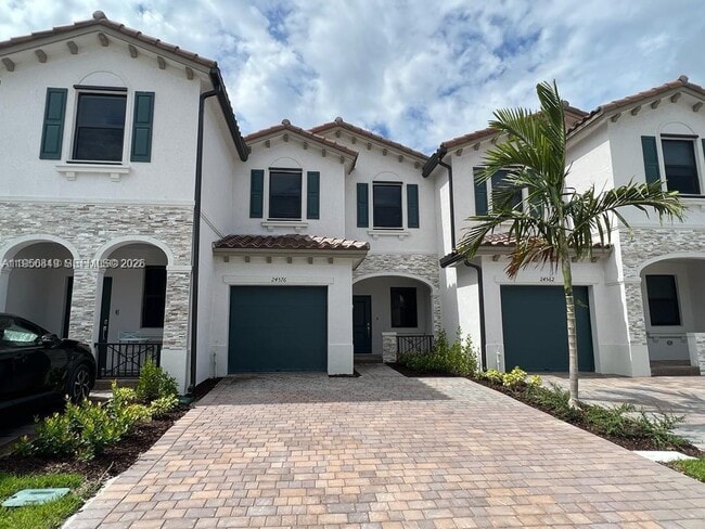 Building Photo - 24576 SW 119th Pl