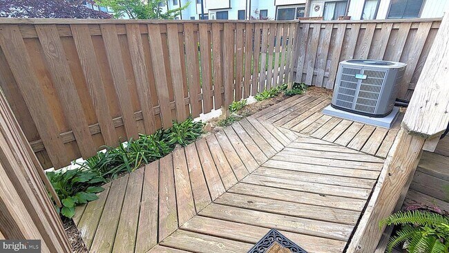 Photo - 1667 Westwind Way Unit 172