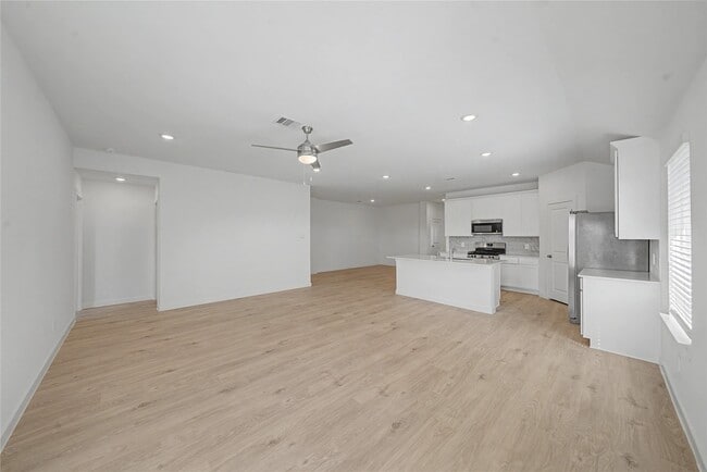 Building Photo - 31143 Warwick Coast Ct