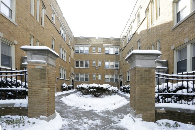Building Photo - Woodlawn Rental