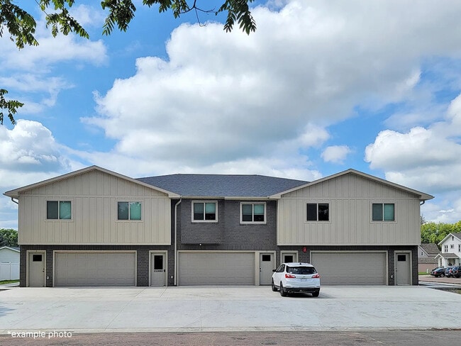 Building Photo - WestSide Apartments