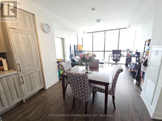 Photo - 2908 Hwy 7 Unit 1307