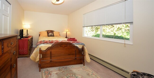 Photo - 32425 Best Ave