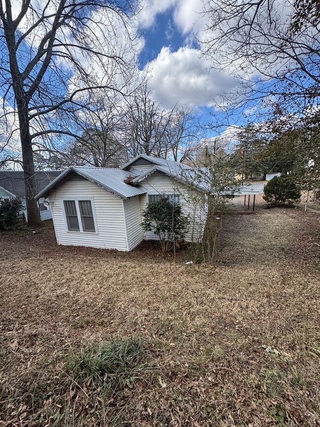 Photo - 3 Bedroom  & 2 Bath House