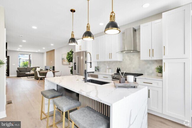 Building Photo - 5333 5th St NW Rental