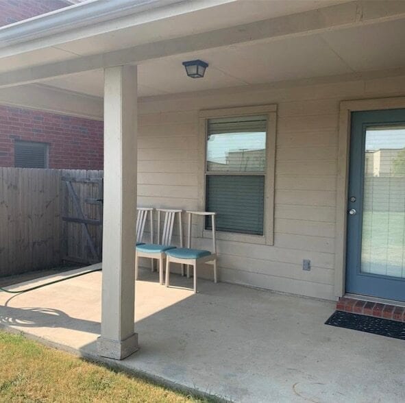 Photo - 3321 Truman St