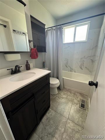 Photo - 4840 Ridenour Dr