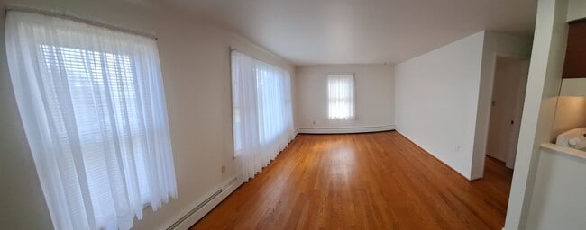 Photo - 4930 Graceton Rd Unit 2 South