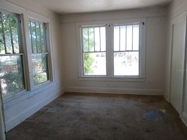 Photo - 720 6th St NE Unit 3