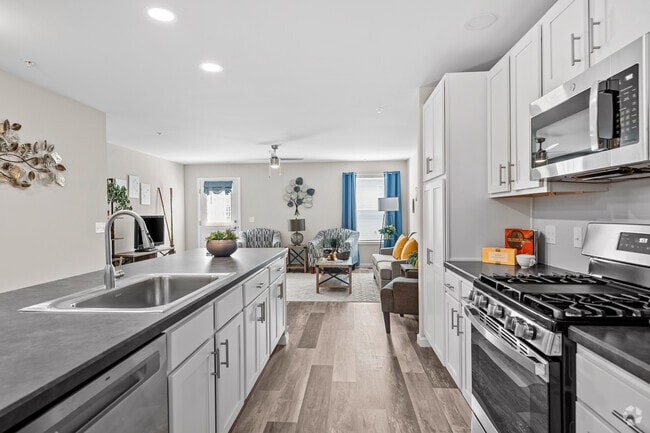 2BR, 2BA - 1,229SF