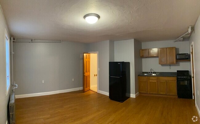 Building Photo - 16 Brookside Rd Unit 1 Rental