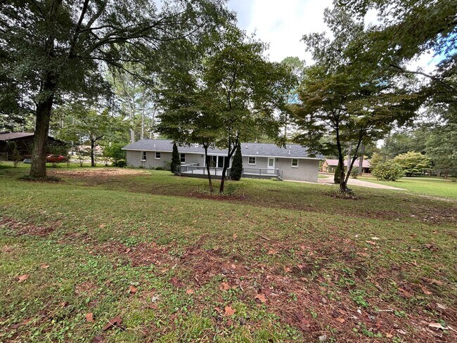 Photo - 153 Jacque-Jim Dr