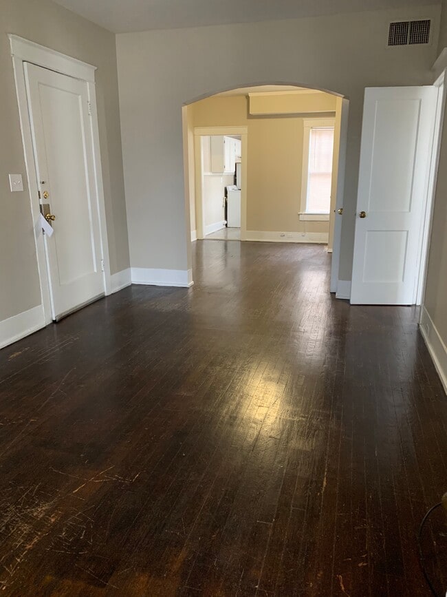 Photo - Linden Apartments