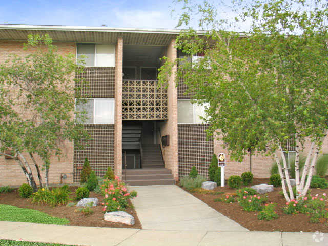 Edificio - Warren Wood