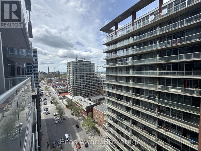 Photo - 180 George St Unit 1704