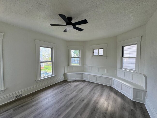 Photo - 111 Harrison Ave Unit 2