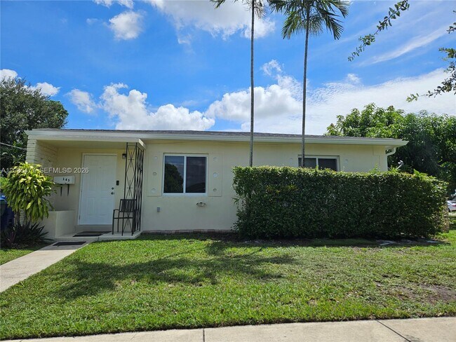 Photo - 145 SW 60th Ct