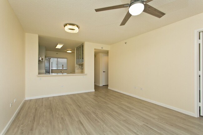 3075 Ala Poha Pl Unit 803