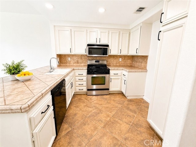 Photo - 1048 Explanada St